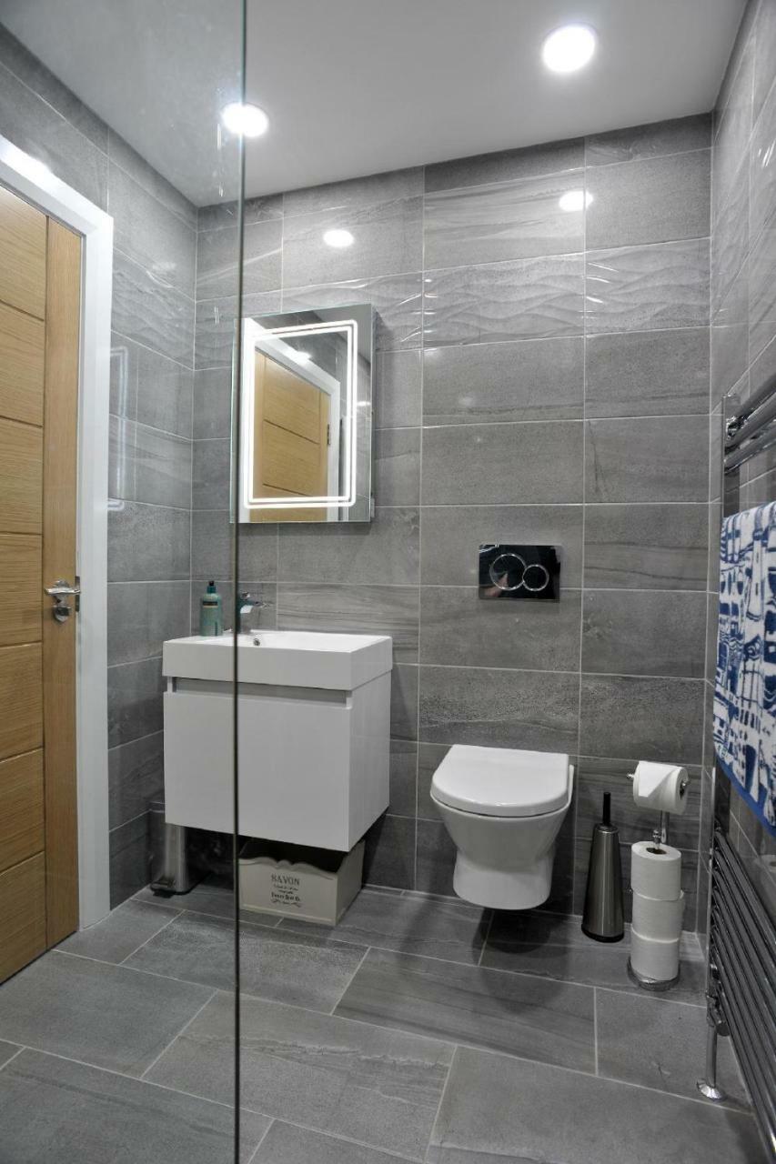 Apartment 10, South Pier, 13-14 Kerr Street, Portrush Exteriör bild